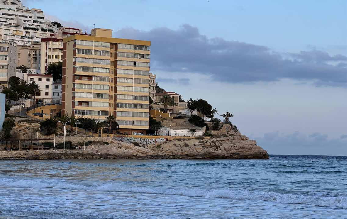 Мрія, що об’єднує серця: українська школа в Іспанії як простір сили та пам’яті 793