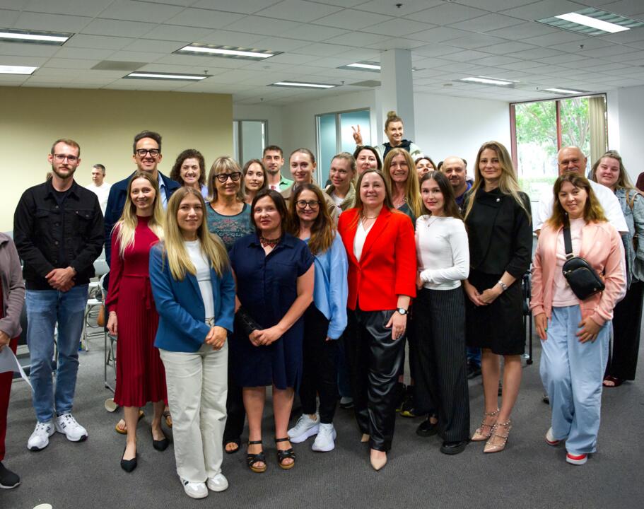 Любов Манюк: засновниця AI4BetterLife Institute (Каліфорнія), співзасновниця Ukrainian American Business and Innovation Network (UABIN) 123673
